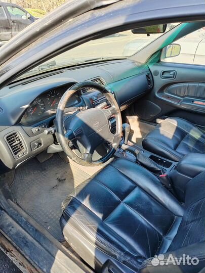 Nissan Maxima 3.0 AT, 1998, 197 000 км