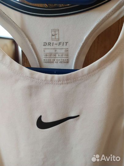 Спортивные вещи на девочку