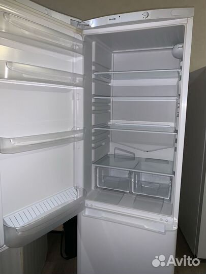 Холодильник Indesit IB 181