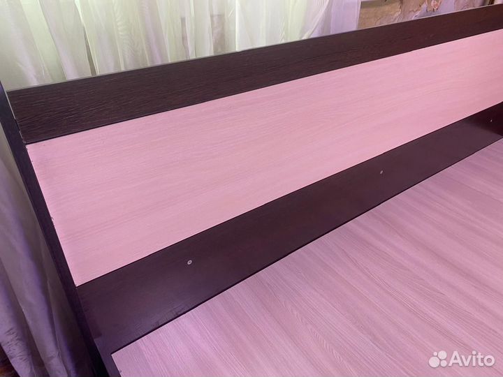 Кровать двухспальная 160 200 с матрасом