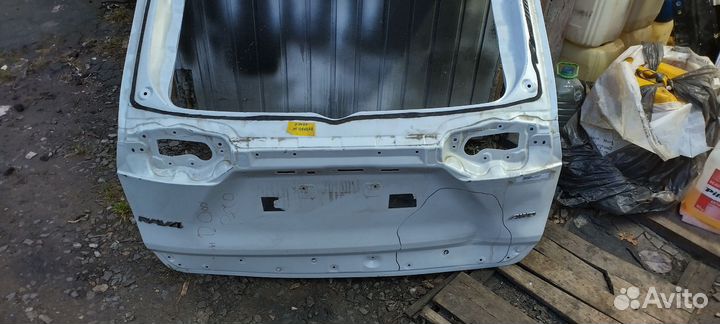 Крышка багажника Тойота Рав-4 Xa50 (2018-Н.В.)