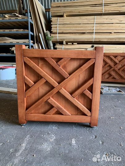 Деревянные кашпо 