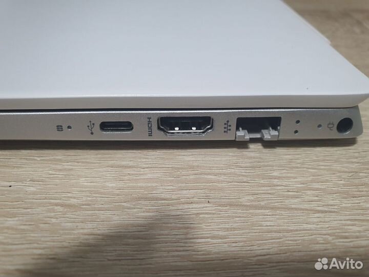 Ноутбук HP Pavilion 14