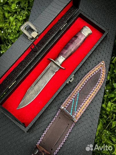 Нож из дамасской стали