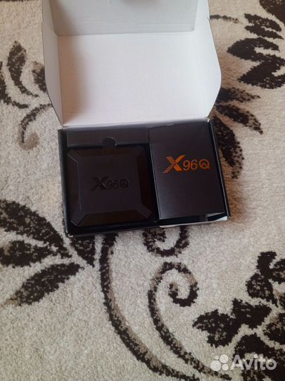 SMART tv приставка x96q