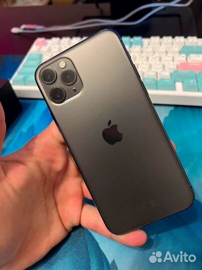 iPhone 11 Pro, 64 ГБ