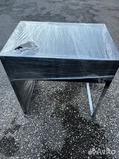 Компьютерный стол IKEA