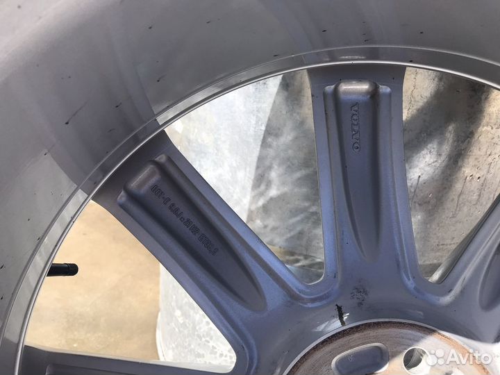 Продам колесо volvo xc 90