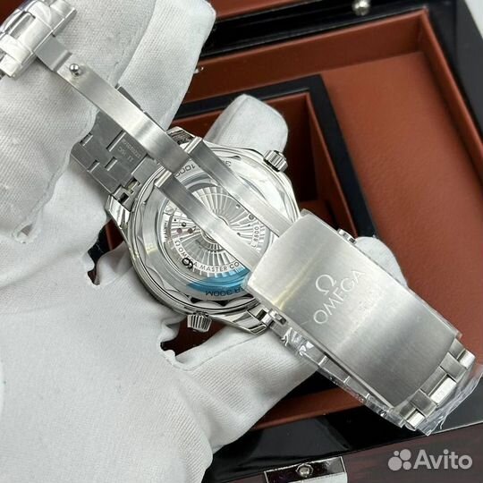 Часы Omega Seamaster Diver 300 M Blue