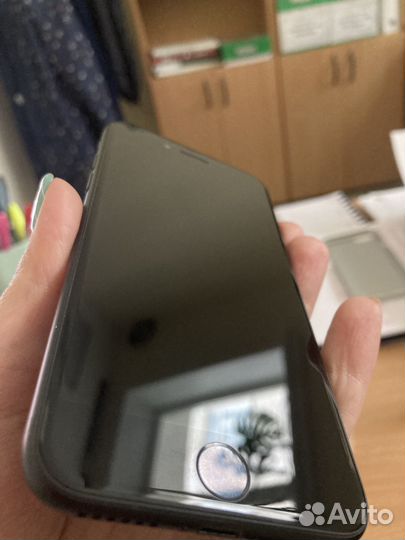 Телефон iPhone 7 128gb