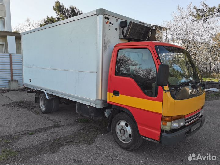 Isuzu Elf, 1995