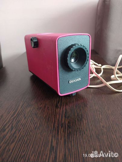 Фильмоскоп и диафильмы