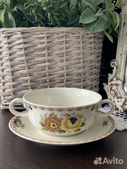 Тарелки и бульонные пары Eschenbach