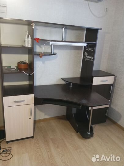 Компьютерный стол, комод