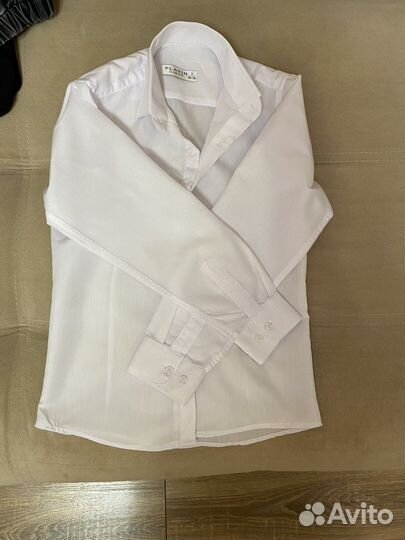 Белая рубашка для мальчика 128 134