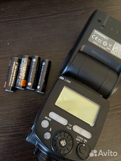 Фотовспышка Yongnuo Speedlite YN685