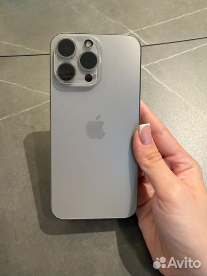 iPhone 15 Pro Max, 256 ГБ