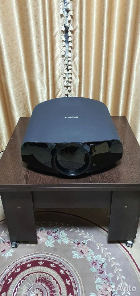 Sony vpl vw 1100es новый