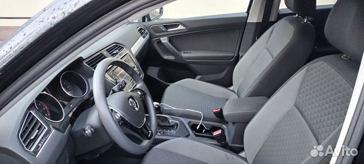 Volkswagen Tiguan 2.0 AT, 2019, 59 500 км