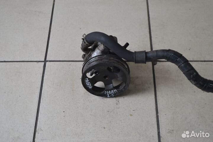 Насос гур Toyota Noah R60