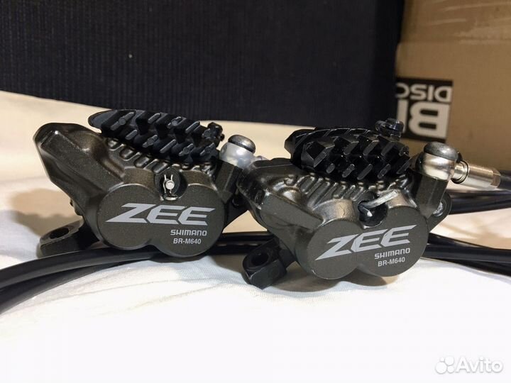 Тормоза Shimano Zee Bl M640, Br M640