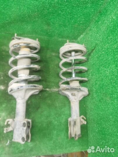 Амортизатор, стойки передний Mitsubishi Lancer 9