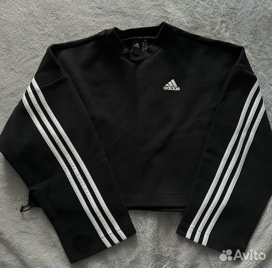 Укороченная кофта adidas женская