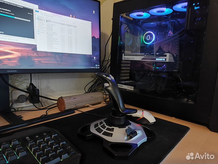 Джойстик Logitech extreme 3D pro