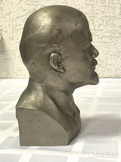 Бюст Ленина СССР