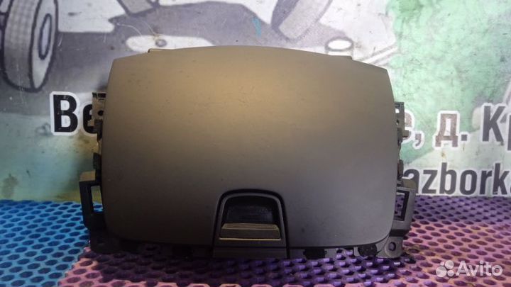 Бардачок Chevrolet Cruze