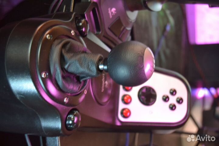 Игровой Руль Logitech g27 + кпп