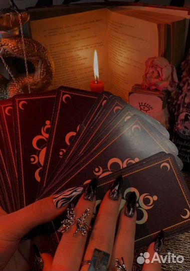 Гадание на картах таро таролог консультации