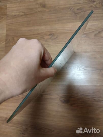 Стеклянная полка 29.7*42.1*0.5 см