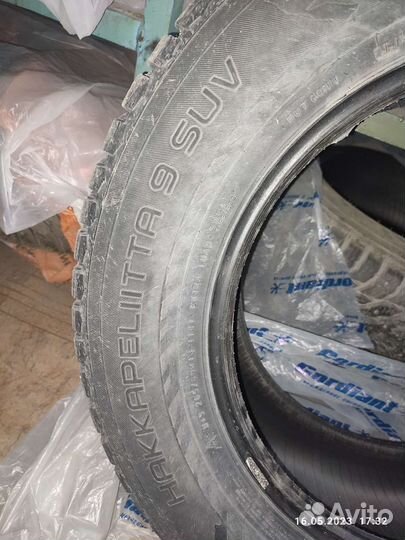 Nokian Tyres Hakkapeliitta 9 SUV 265/60 R18