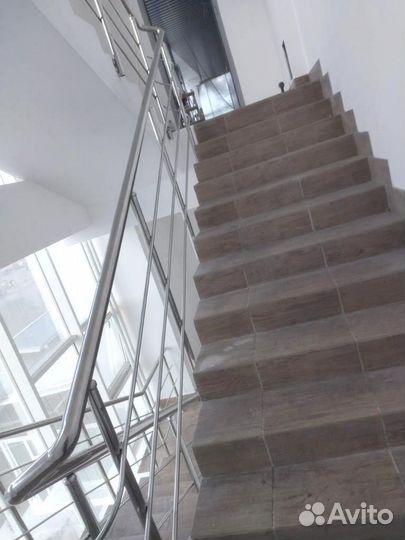 Перила в частный дом из нержавеющей стали