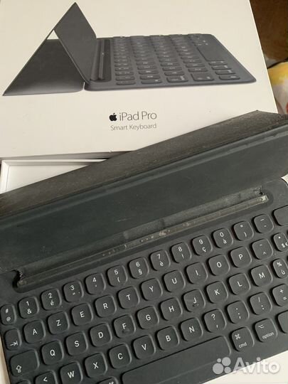 Apple Smart Keyboard для iPad 9,7