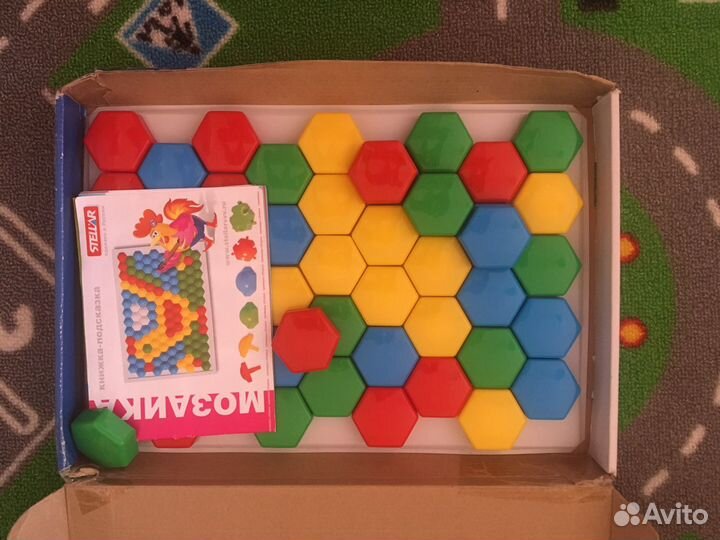 Мозаики, пирамидка