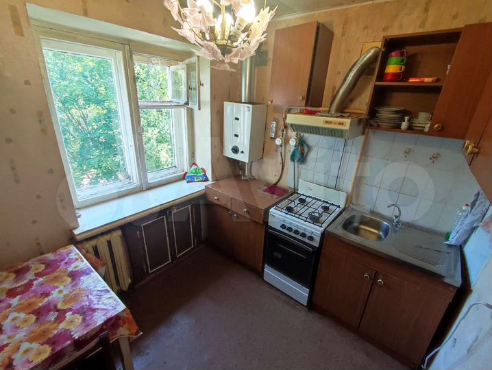 2-к. квартира, 42,7 м², 4/4 эт.