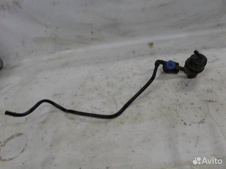 Трубка вакуумная E-класс W211/S211 (2002—2006) Mercedes-Benz