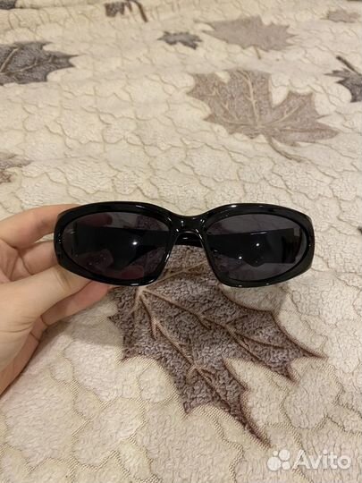 Солнцезащитные очки