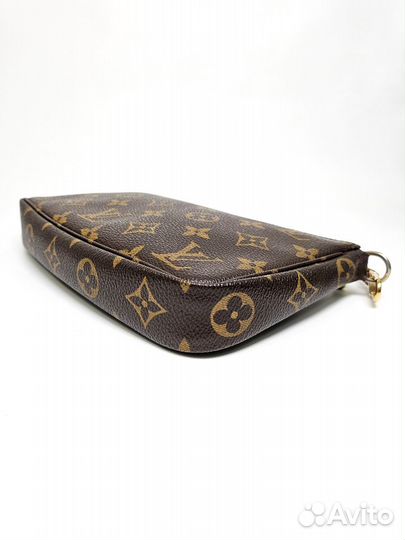 Сумка Louis Vuitton Pochette Monogram (Оригинал)