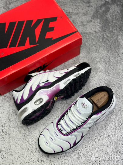 Кроссовки nike air max tn