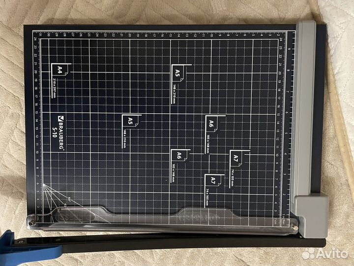 Резак сабельный Brauberg s10