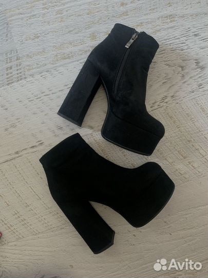 Ботильоны замшевые 36