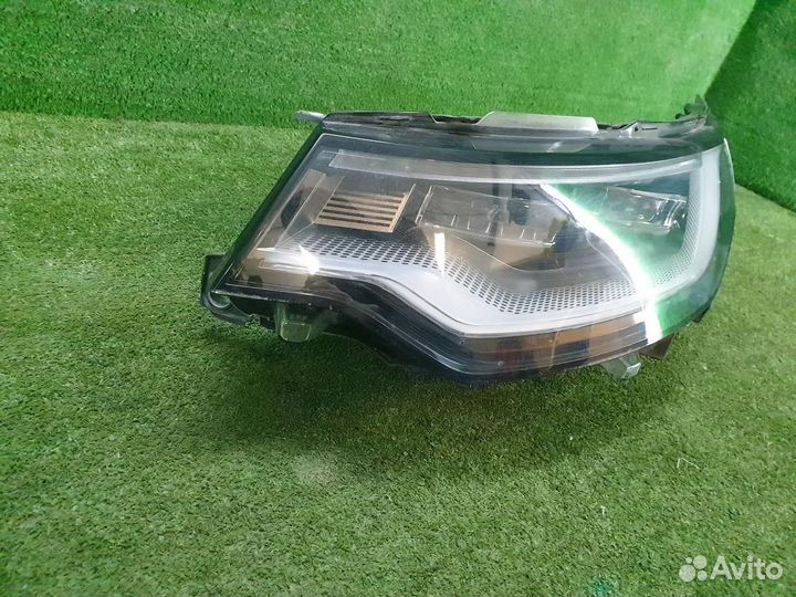 Фара левая Land Rover Discovery V