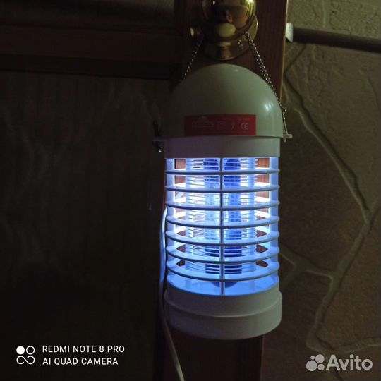 Лампа -фонарь для приманки комаров