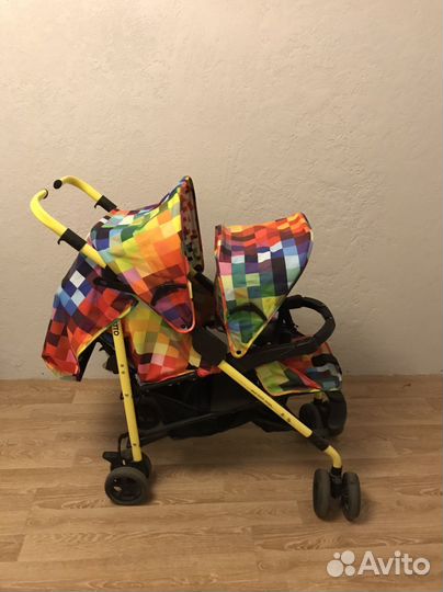 Коляска для двойни cosatto