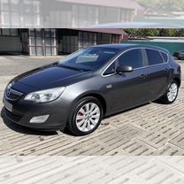 Opel Astra 1.6 MT, 2011, 231 500 км, с пробегом, цена 875 000 руб.