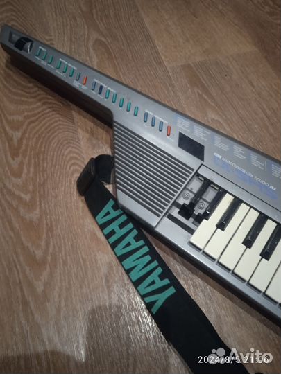 Синтезатор