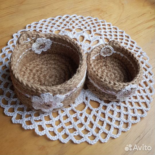 Корзиночки для бижутерии и салфетка, ручная работа